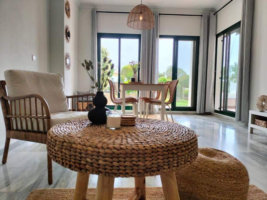 Ruim Appartement, Zonnig Terras, Alhaurin Golf! Alhaurín el Grande Esterno foto